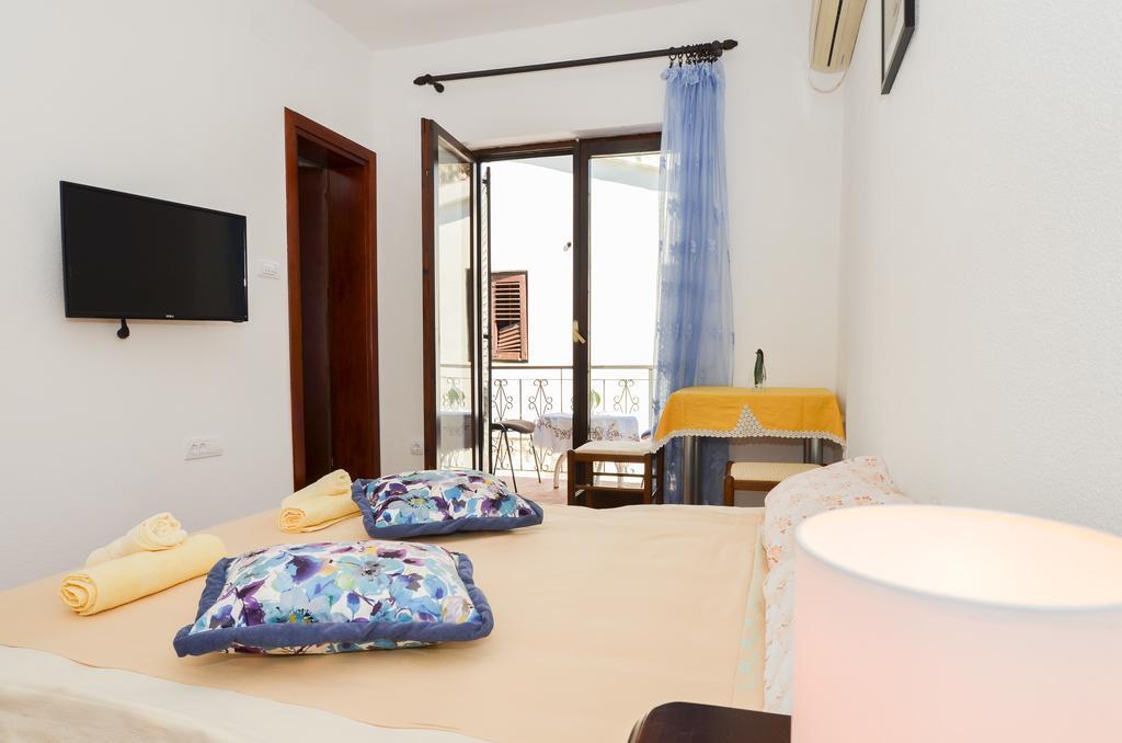 Apartments Ceklin 科托尔 外观 照片