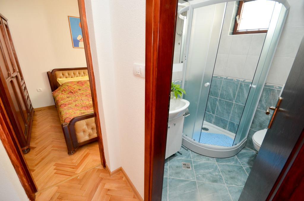 Apartments Ceklin 科托尔 外观 照片
